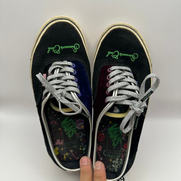 VANS Women's 8 Sinners Club Authentic Skateboard Sneaker - Picture 4 of 8